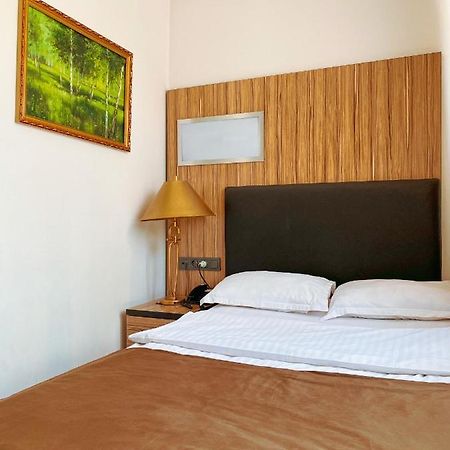 Nomad Hotel Akmola Esterno foto