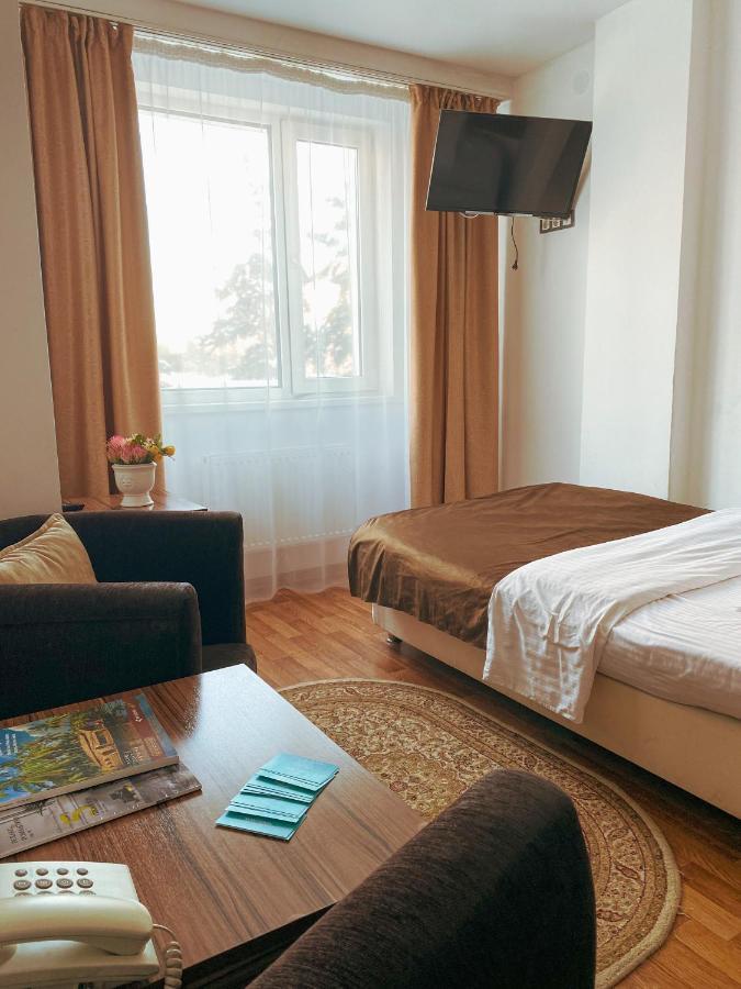 Nomad Hotel Akmola Esterno foto
